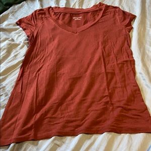 Red solid V-Neck T-shirt